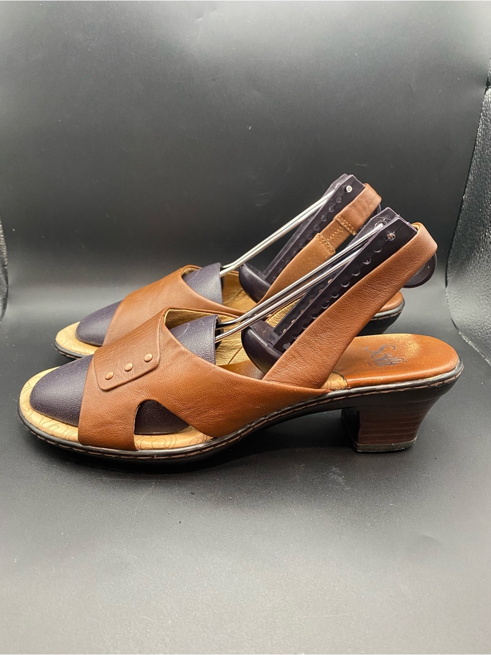 Sofft Sandals Shoes Women’s Brown Leather 2 Inch Wedge Heel Size 8.5 M